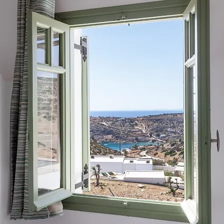 Oda ve Kahvaltı Ailouros Summer 3*