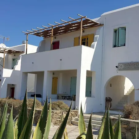 Oda ve Kahvaltı Ailouros Summer 3*