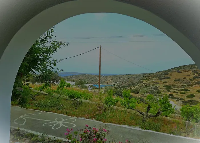 Ailouros Summer Bed & Breakfast