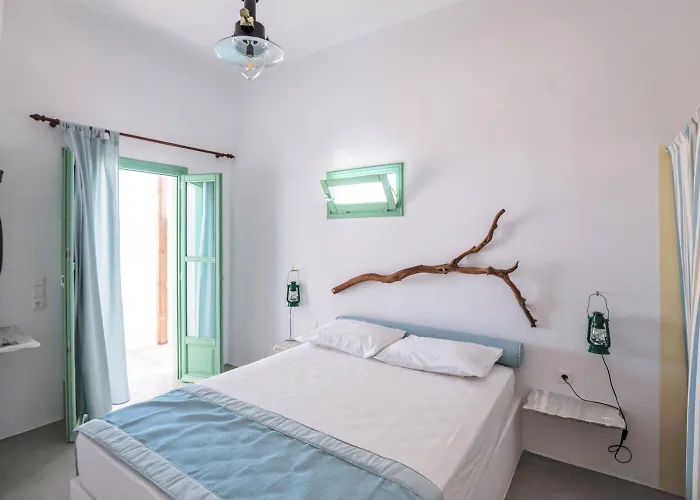 Ailouros Summer 3* Schoinoussa