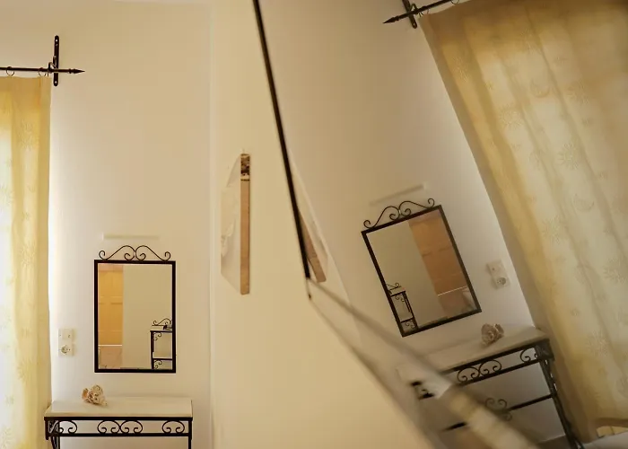 Bed & Breakfast Ailouros Summer Schoinoussa