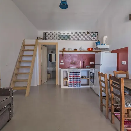 Ailouros Summer 3* Schoinoussa