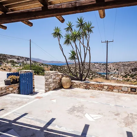 Bed & Breakfast Ailouros Summer