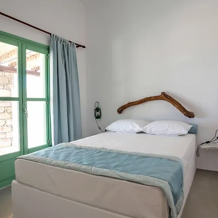 Ailouros Summer 3* Schoinoussa