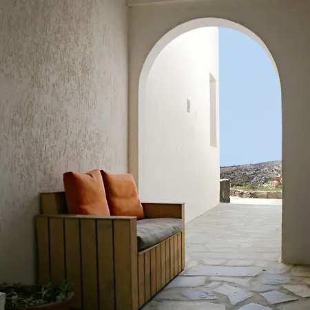 Bed & Breakfast Ailouros Summer Schoinoussa