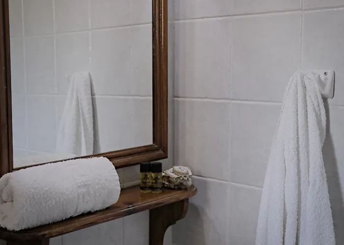 Ailouros Summer Bed and Breakfast