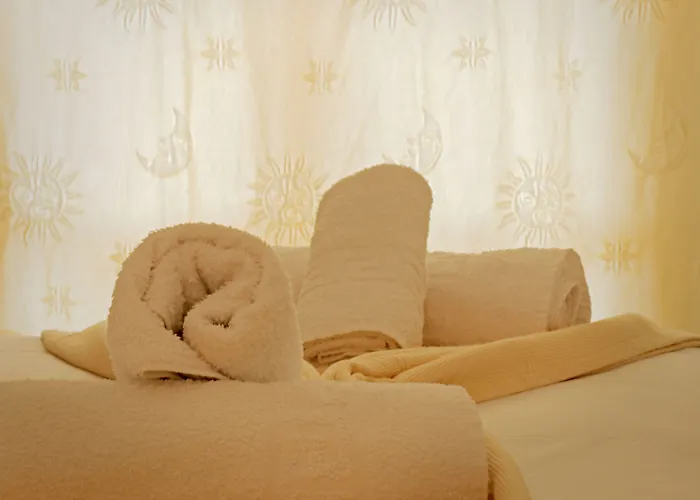 Ailouros Summer Bed and Breakfast